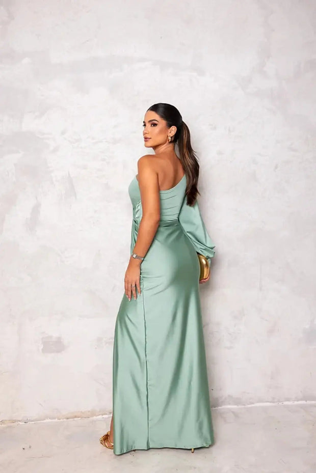 Elegant mauve dress - timeless sophistication for all your special occasions