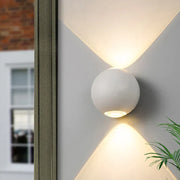 Elegant aluminum LED wall light - Contemporary spherical design with IP65 waterproof protection