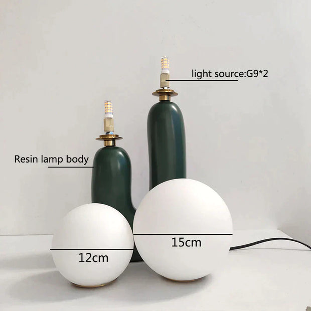 Glass table lamp inspired by cacti – Elegant and contemporary lighting for your space