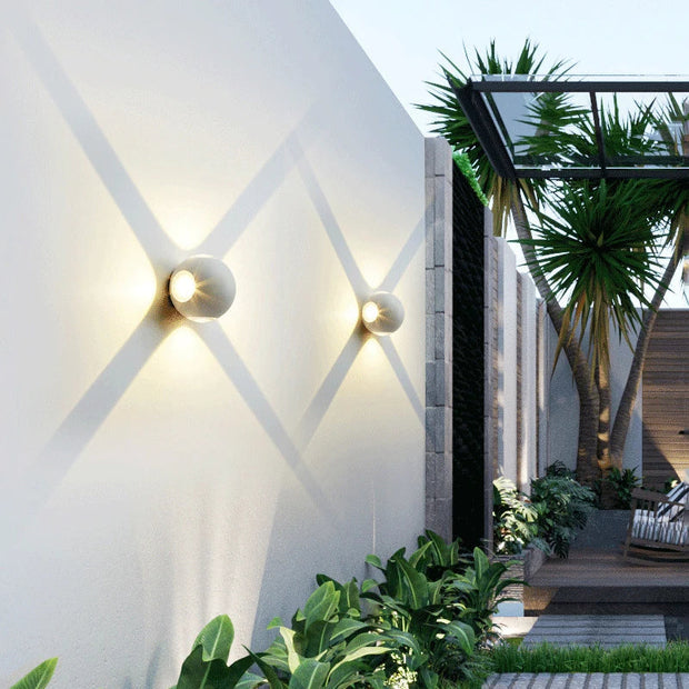 Elegant aluminum LED wall light - Contemporary spherical design with IP65 waterproof protection