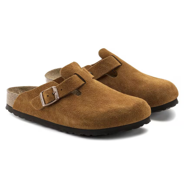Anatomical and Comfortable Taupe Velvet Clogs for an Elegant Style