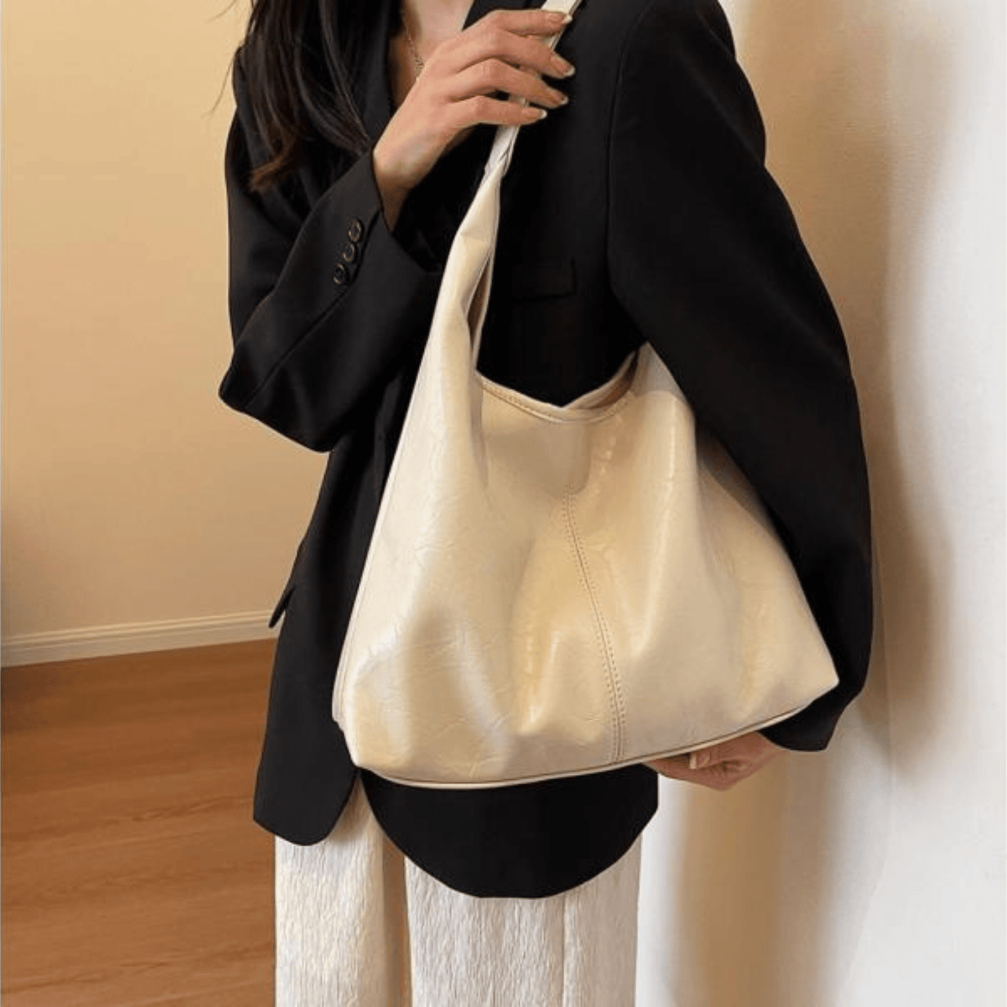Sac à bandoulière Ylona – Élégance vintage et praticité pour un style quotidien raffiné
