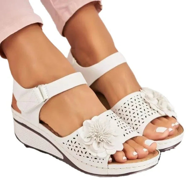 Sandales Orthopédiques Femme Nicolette – Confort, Élégance et Support Rembourré, Cuir et Simili Cuir, Tailles 36 à 41
