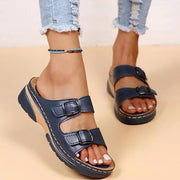 Sandales Orthopédiques en Cuir Ajustables pour Femmes avec Support de Voûte Plantaire – Confort Respirant et Talon Bas