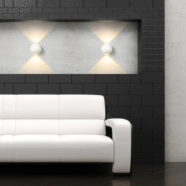 Elegant aluminum LED wall light - Contemporary spherical design with IP65 waterproof protection