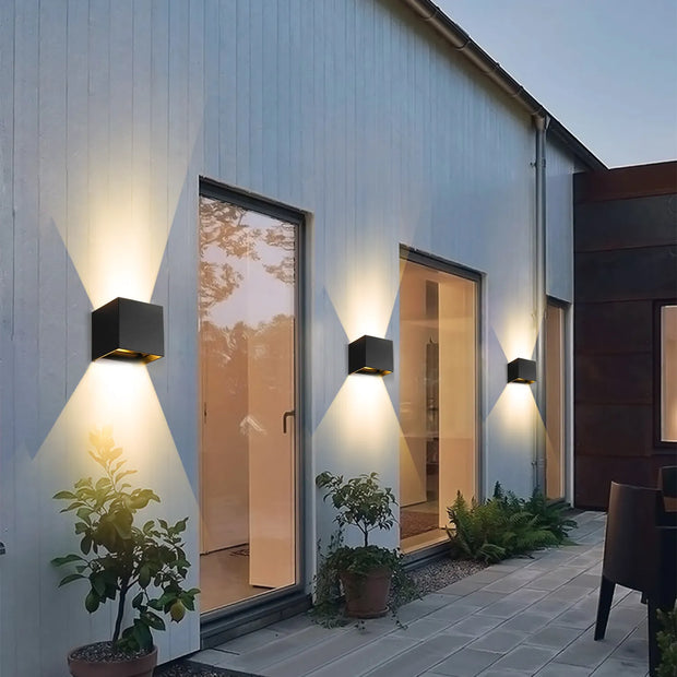 Set of 2 DuoGlow Wireless Wall Lamps – Sleek LED Design for a Modern Lifestyle