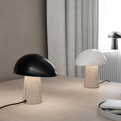 Lampe de table Juno LED élégante – Design scandinave moderne en bois et métal