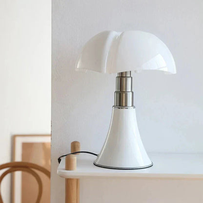 Lampe de table LED vintage chic - Style intemporel et innovation contemporaine