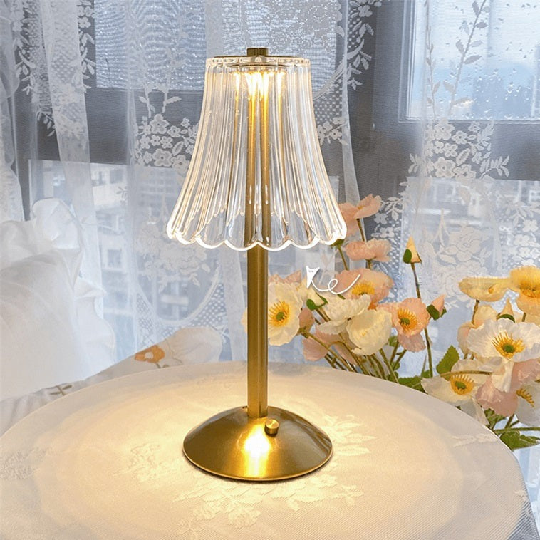 Lampe de table LED en cristal doré élégant - Contrôle tactile, sans fil et design stylé