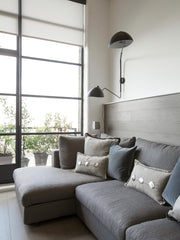 Single-Arm Wall Sconce Inspired by Mouille – Chic and Adjustable Design for Sophisticated Spaces
