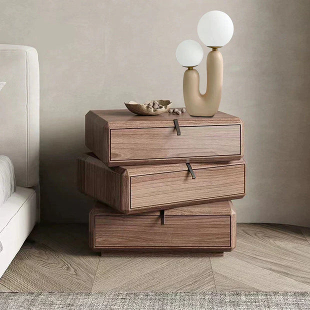 Glass table lamp inspired by cacti – Elegant and contemporary lighting for your space