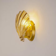 Wall sconce in brass and glass with a sleek design - Contemporary LED lighting with an artistic touch