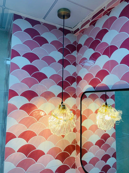 Suspension Chic Mini Coquille – Élégant luminaire en verre et laiton