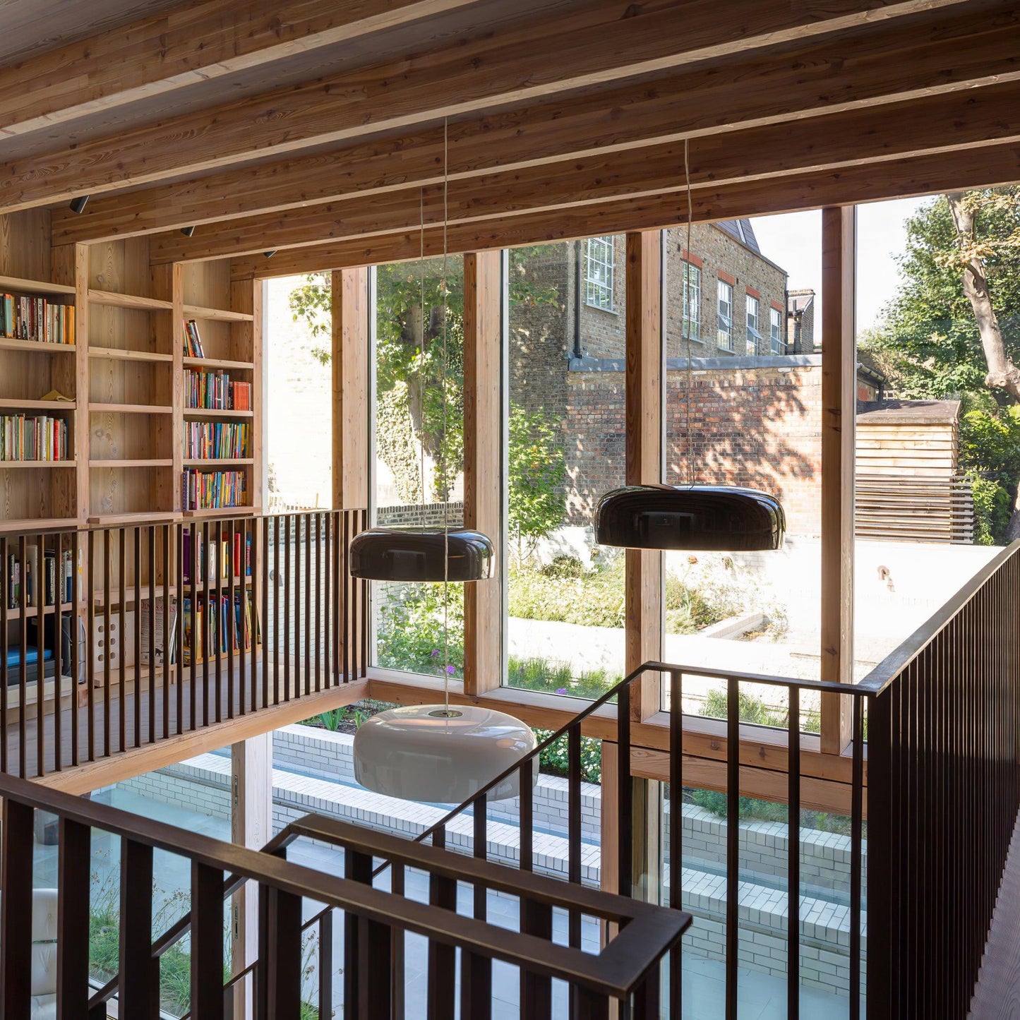 Suspension Smithfield Élégante – Le style contemporain rencontre une illumination brillante