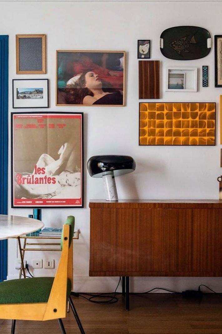 Verfijnde tafellamp van Carrara-marmer en metaal met modern LED-ontwerp