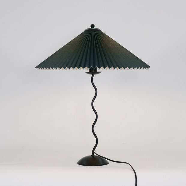 Chic Squiggle Table Lamp – Wavy Contemporary Elegance for Your Living Room, Bedroom, or Office