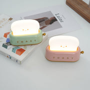 Charming toaster night lamp – Versatile portable lamp with rechargeable battery