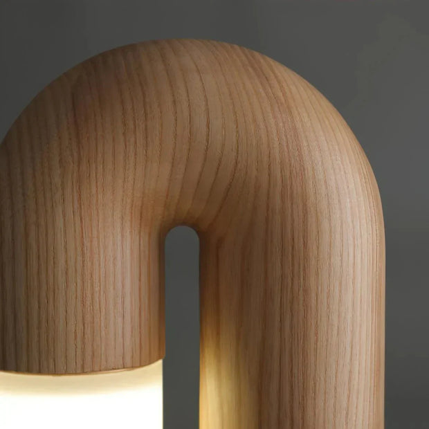 Arched Table Lamp Diapolo – A Classic Touch of Sophistication and Elegance