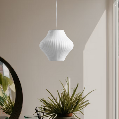 Elegant nordisk hängande lampa i trä och stål - Höj dina interiörer med modern elegans