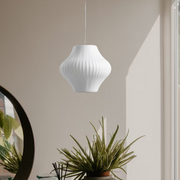 Elegant Nordic wood and steel pendant - Elevate your interiors with modern elegance