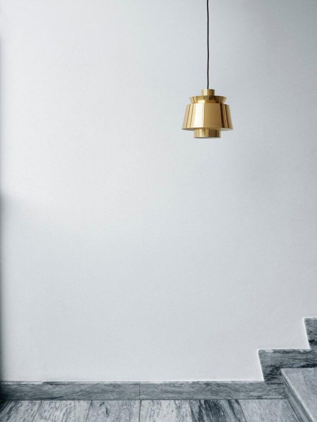 Dazzling Orion LED Pendant – A contemporary celestial design with exquisite illumination