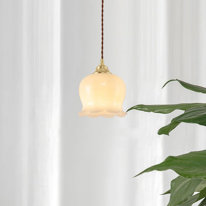 Elegante hanglamp Talblume – Prachtig bloemmotief in messing en hars