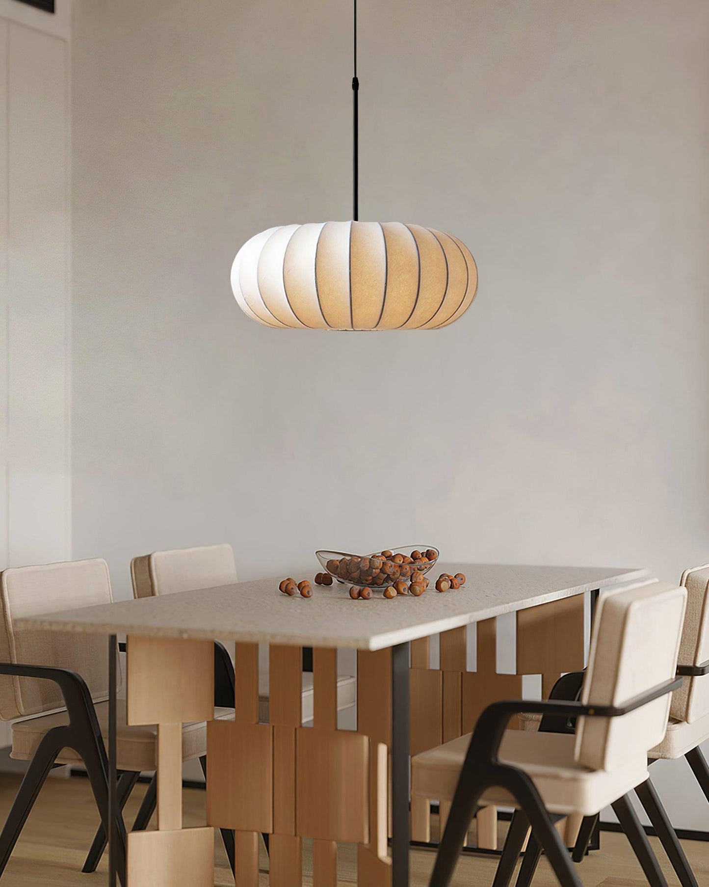 Éblouissante Suspension Wabi-Sabi Verona – Élégante Métallique Minimaliste & Artisanat en Soie Luxueuse