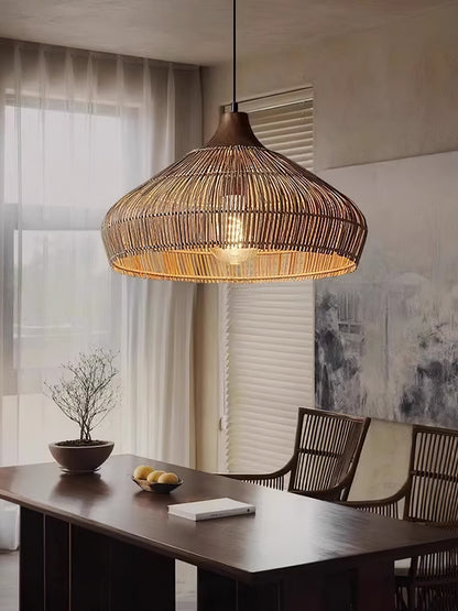 Lustre en osier rattan Élégance Naturelle avec lumière LED