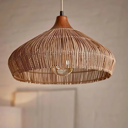 Lustre en osier rattan Élégance Naturelle avec lumière LED