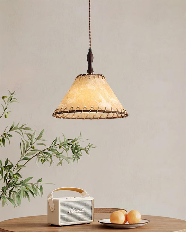 Elegant Wood and Fabric Pendant – Perfect Harmony of Style and Comfort