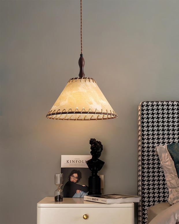 Elegant Wood and Fabric Pendant – Perfect Harmony of Style and Comfort