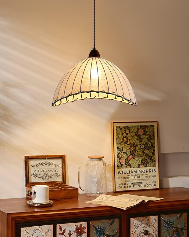 Elegant Wood and Fabric Pendant – Perfect Harmony of Style and Comfort