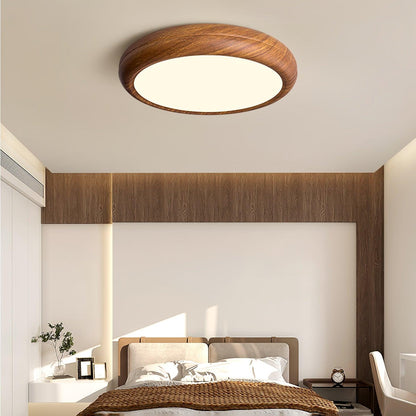 Elegant round wooden ceiling light – Enhance your space with a touch of modern elegance