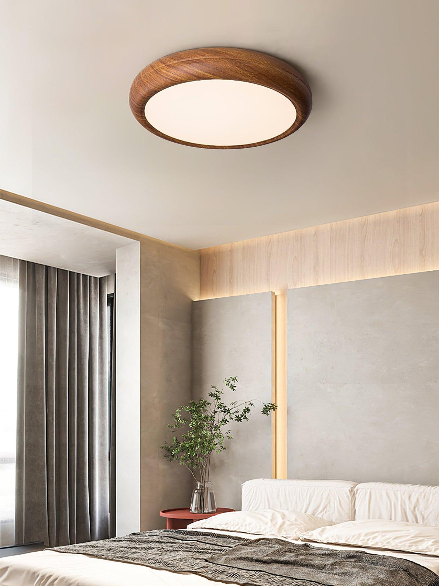 Elegant round wooden ceiling light – Enhance your space with a touch of modern elegance