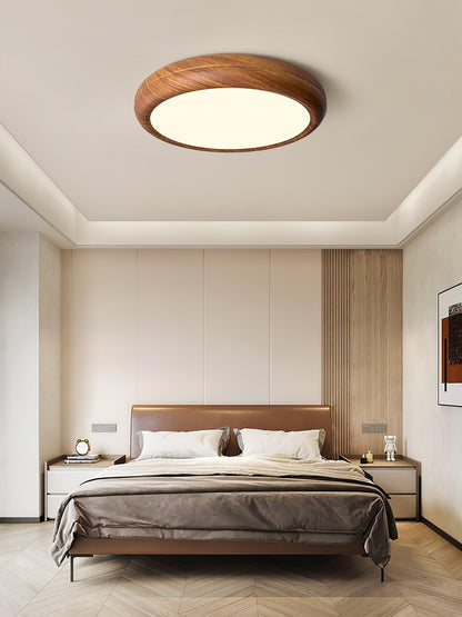 Elegant round wooden ceiling light – Enhance your space with a touch of modern elegance