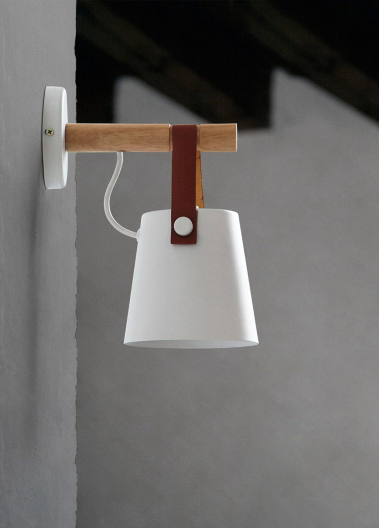 Chic Scandinavian wood and leather wall light - Elegant LED design for contemporary and warm spaces