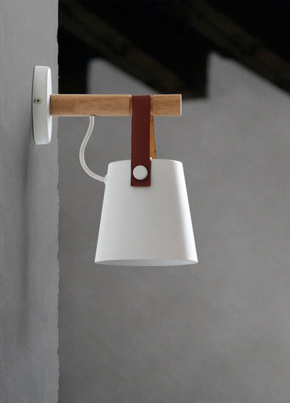 Chic Scandinavian wood and leather wall light - Elegant LED design for contemporary and warm spaces
