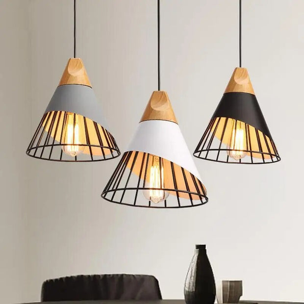 Renovate your space with the chic HunaroGlo LED pendant lamp – a touch of modern elegance for any room!