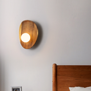 Elegant natural wood wall sconce – Embrace modern elegance with a warm organic ambiance