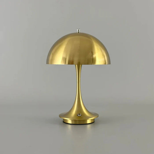 ÉclatAura™ Luxe Table Lamp – Exquisite Sophistication and Enchanting Illumination