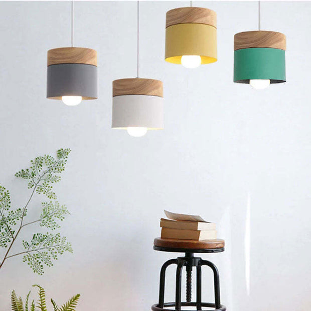 ChicGlow Pendant – A stylish and elegant modern hanging lamp perfect for contemporary interiors