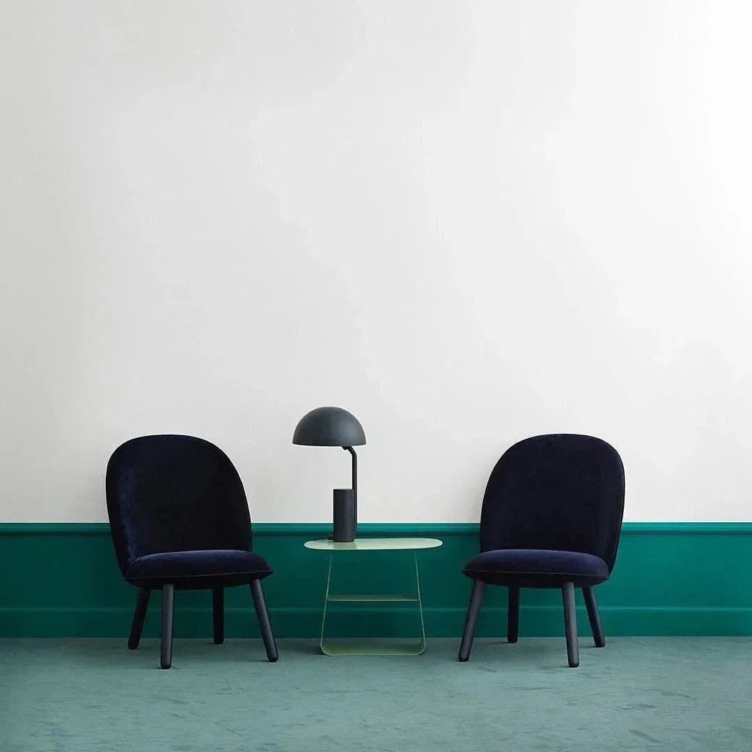 Bordslampa CAP Elegant – Stilren geometrisk design med anpassningsbar lampskärm