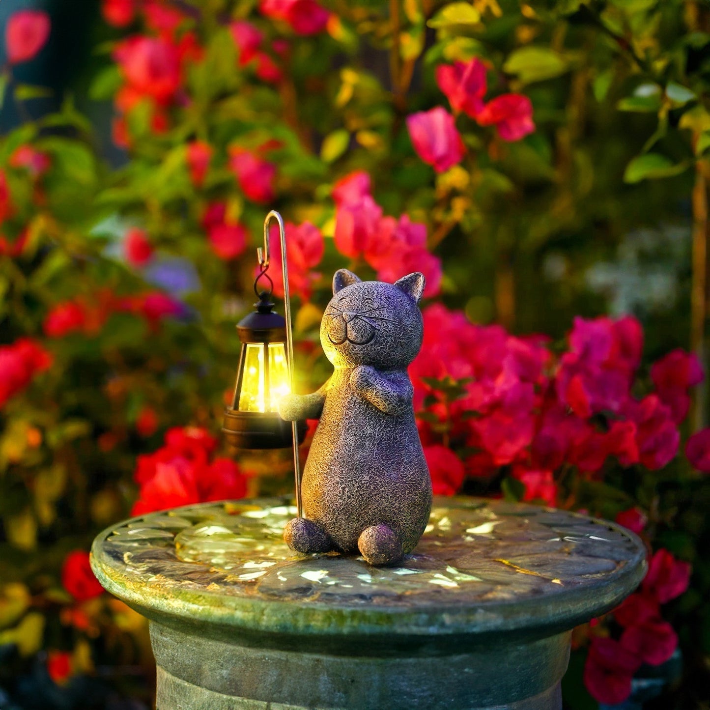 Statue de chat solaire dorée enchantée - Décor extérieur époustouflant avec lumières LED illuminantes