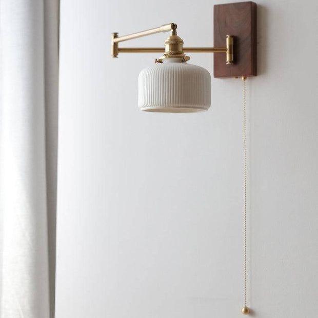 Elegant ceramic and wood wall sconce – Elevate your modern interior decor
