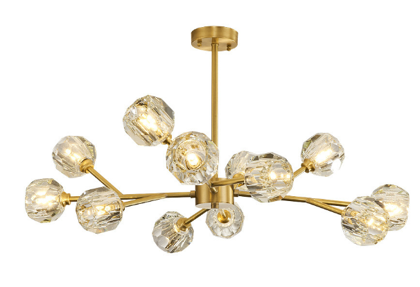 Chandelier Linéaire Élégant – Cubes en Verre Givré pour une Touche Moderne