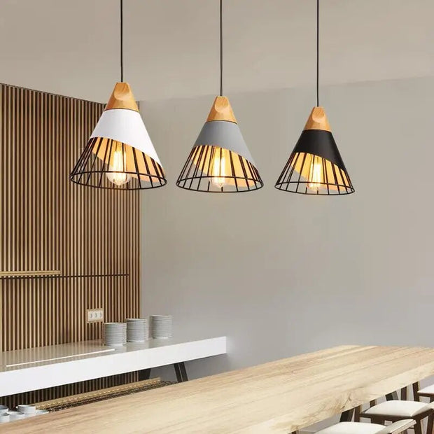 Renovate your space with the chic HunaroGlo LED pendant lamp – a touch of modern elegance for any room!
