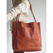 Chic and practical vegan leather handbag Eveline – Perfect for all occasions