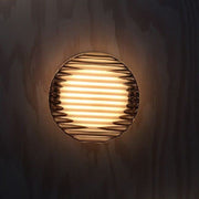 Elegant round LED wall sconce – Warm ambiance with Mylk glass diffuser for living room and bedroom decoration