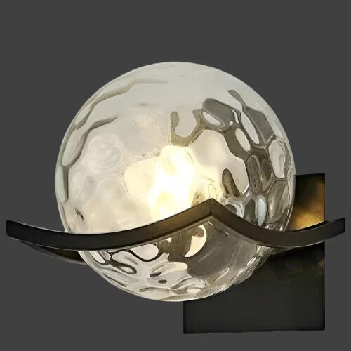 Modern and sleek LED wall light in glass - Durable and elegant design perfect for your living room, bedroom, and hallway