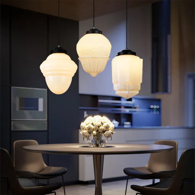 Élégante suspension en verre blanc givré géométrique inspirée des vintage – Une touche d'élégance pour votre espace